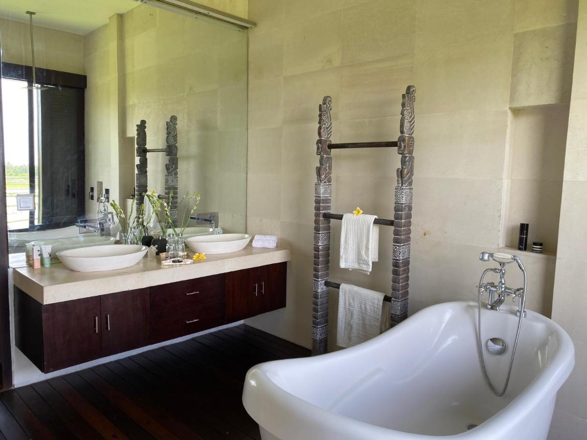 فيلا Luxenomads Tanah Lot Oceanview Escape Selemadeg المظهر الخارجي الصورة